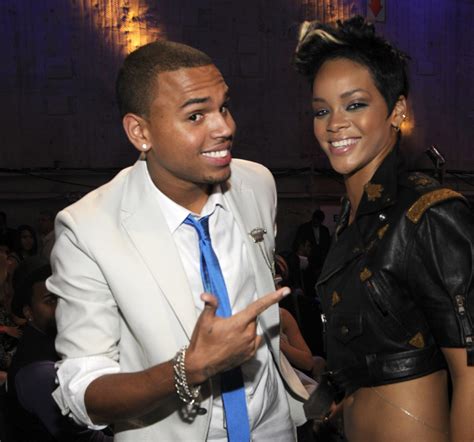 rihanna chris brown relationship